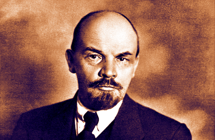 Lenin 1920. Foto: Public domain.