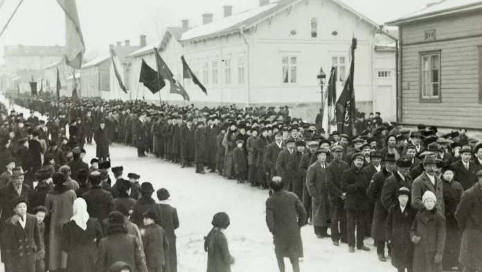 Demonstration i Turku 1917