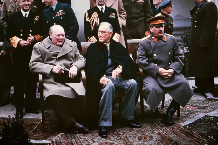 Churchill, Roosevelt och Stalin vid Jaltakonferensen den 9 februari 1945