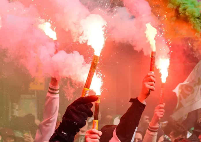 Fotboll supportrar fans